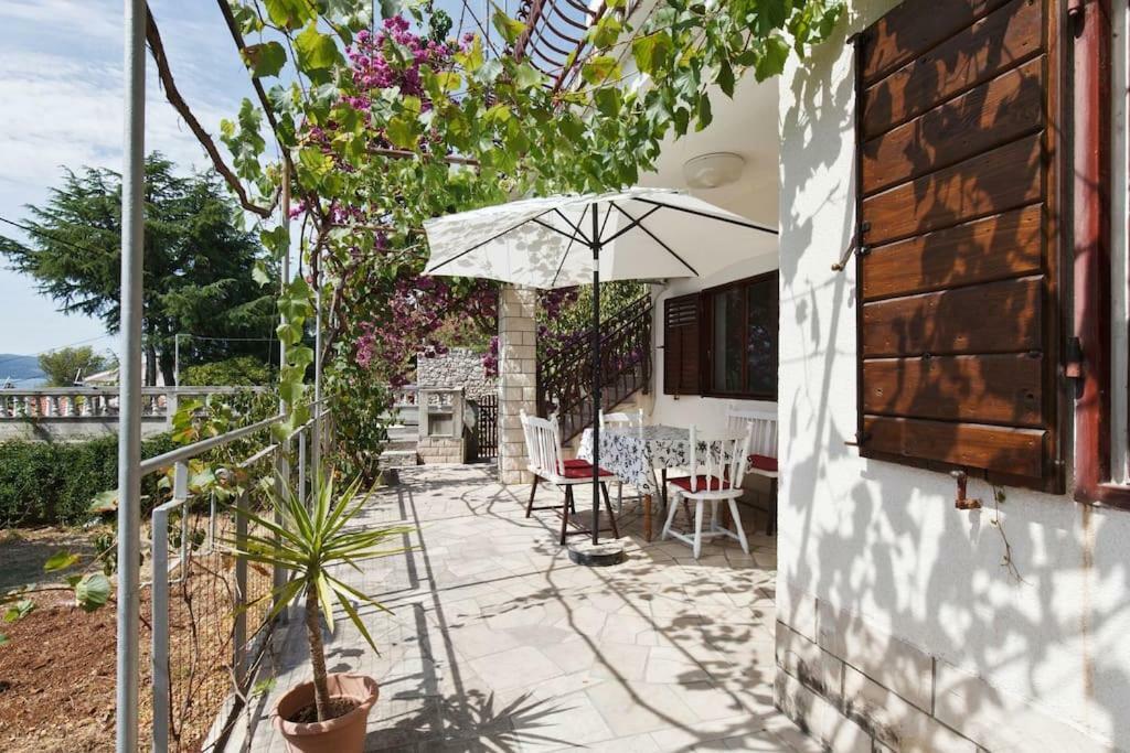 Villa Reminiscence Seget Vranjica Εξωτερικό φωτογραφία